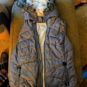 Green tea faux fur puffer vest